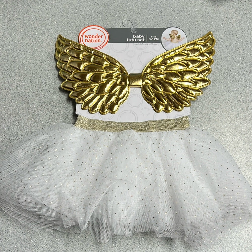 Wonder Nation, Baby Wings and Tutu Set. Size 0-12M